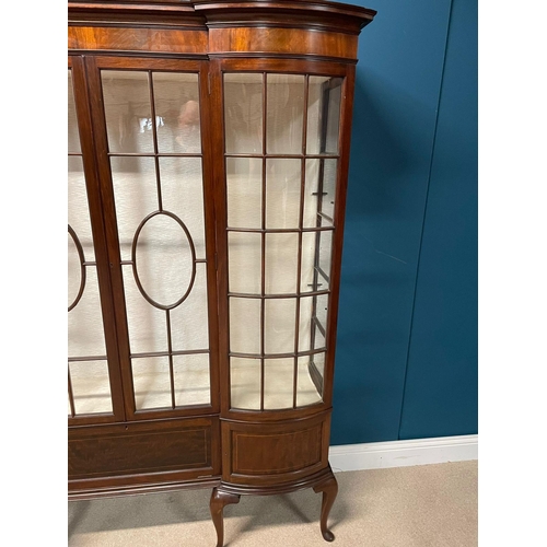 394 - Good quality Edwardian mahogany display case raised on cabriole legs {185cm H x 154cm W x 42cm D}