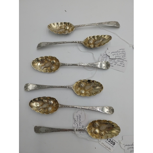 1359 - Set of six Georgian gilded silver berry serving spoons, the scalloped bowls with embossed exotic fru... 