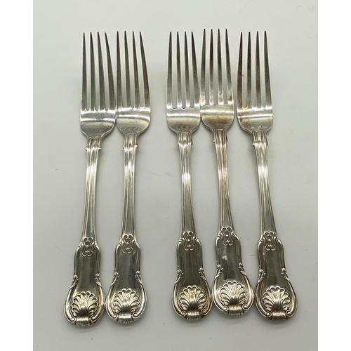 1383 - Five Irish silver Kings Pattern tea forks. Hallmarked in Dublin 1819 Maker James Scott   Wt: 255grs.... 