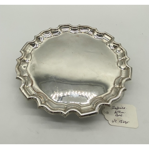 1398 - English silver salver. Hallmarked in Sheffield. 1913. Hallmarked in Sheffield Makers Atkin Brothers ... 