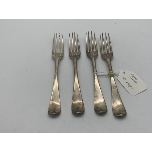 1419 - Set of four English silver tea forks Hallmarks rubbed. Wt: 264grs. { 19cm L }