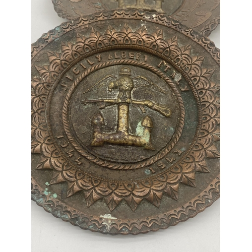 1434 - Pair of American Battalion Victory campaign plates - Sicily Italy 1943 - 44. { 16cm Dia }