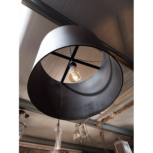 256 - Good quality painted metal light shade in working order {32 cm H x 40 cm W x 40 cm D}.