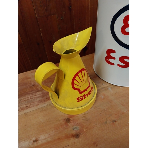 335 - Esso metal advertising oil can and Shell metal advertising oil jug {36 cm H x 23 cm Dia. And 23 cm H... 