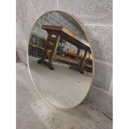 452 - Contemporary wall mirror mounted in gilt frame {80 cm Dia.}.