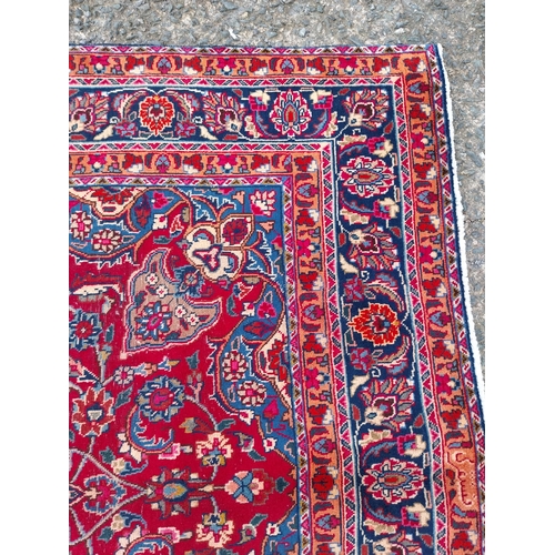 170 - Good quality decorative Persian carpet square {300cm W x 209cm L}