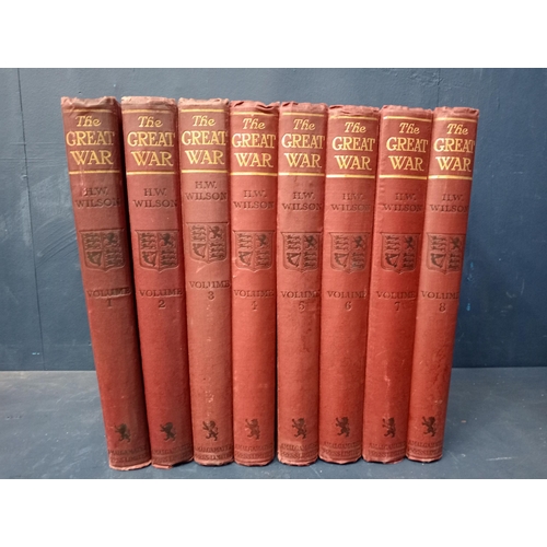 558 - Collection of eight leather bound volumes of the Great War {Each H 32cm x W 25cm x D 5cm }.