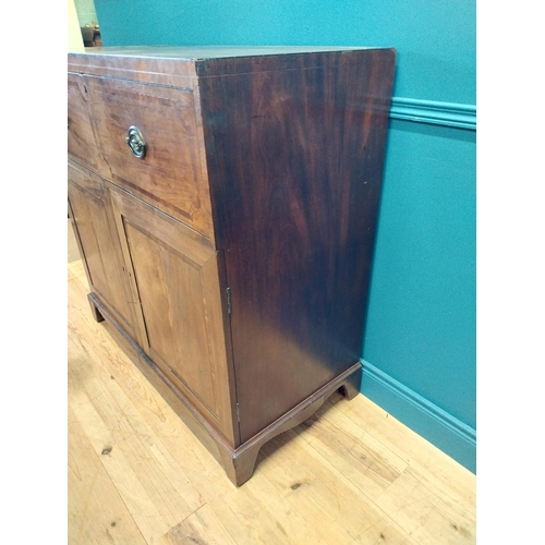 477 - Georgian mahogany secretaire with fitted interior raised on bracket feet {112 cm H x 111 cm W x 54 c... 