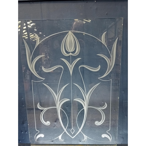 495 - Pane of glass with frosted  flower. {H 85cm x W 61cm }.