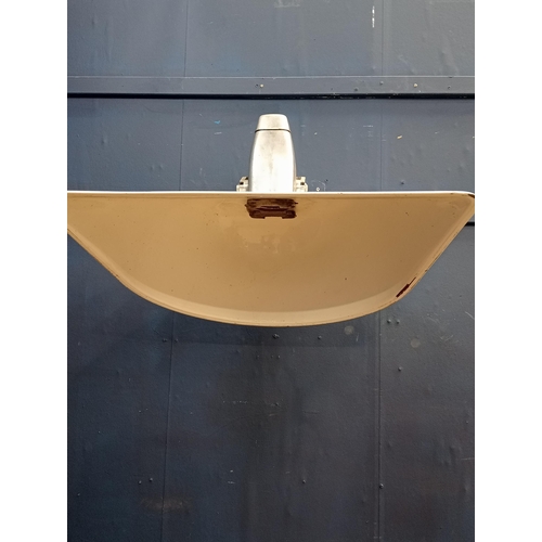 533 - Retro industrial cream enamel exterior  light {H 18cm x W25cm x D 62m }.