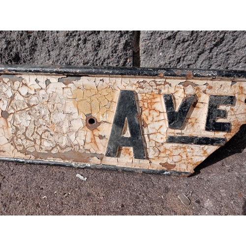 687 - 19th C. Aylesbury Ave cast iron street sign {H 16cm x W 121cm}.