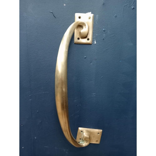 705 - Brass door handle  {H 43cm x W 16cm x D 7cm}.