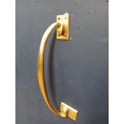 705 - Brass door handle  {H 43cm x W 16cm x D 7cm}.