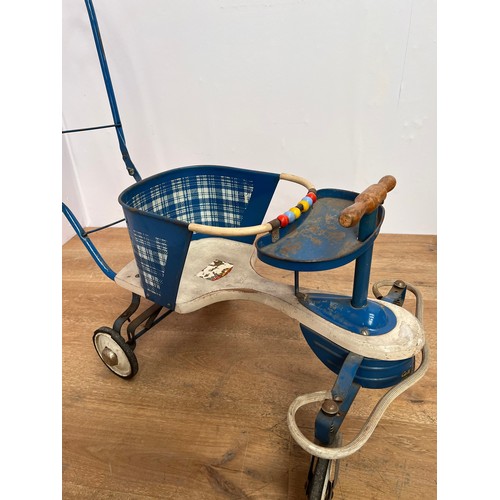 530 - Retro child's pushcart  {H 39cm x L 80cm x W 48cm }.