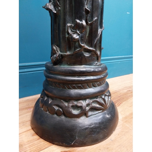 256 - Decorative resin jardiniere stand with reeded column. {86 cm H x 24 cm Dia.}.