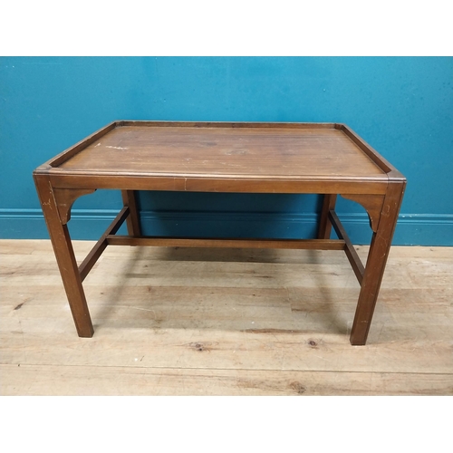 263 - Mahogany coffee table in the Georgian style. {53 cm H x 56 cm W x 56 cm D}.