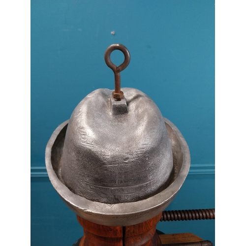 341 - Rare alloy Hat mould. {25 cm H x 24 cm W x 30 cm D}