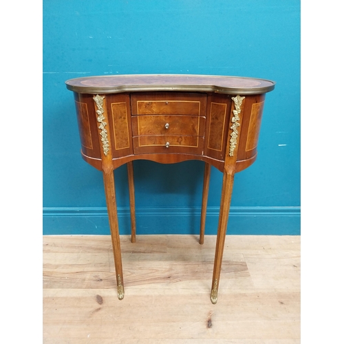 398 - French kingwood kidney shaped lamp table in the 19th C. style. {71 cm H x 57 cm W x 35 cm D}.