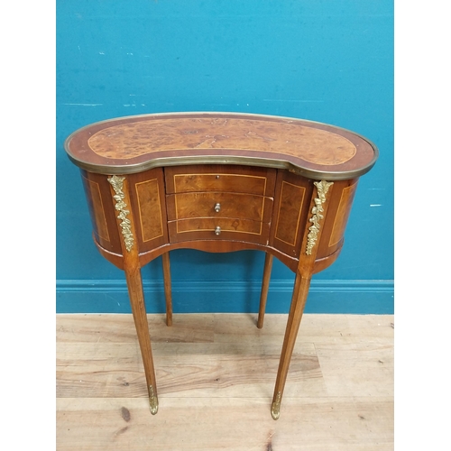 398 - French kingwood kidney shaped lamp table in the 19th C. style. {71 cm H x 57 cm W x 35 cm D}.