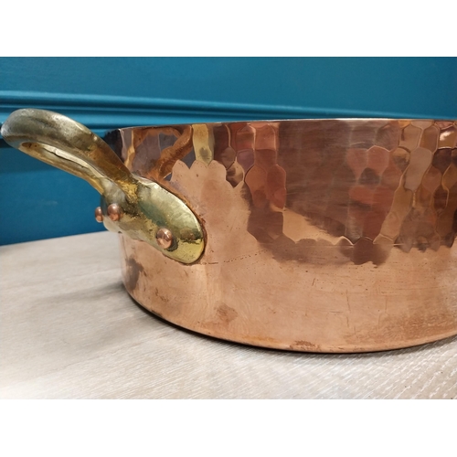 40 - Good quality French lidded copper pan {15cm H x 40cm W x 30cm D}