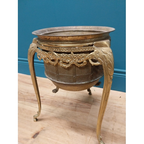 454 - Early 20th C. brass jardiniere and stand in the Victorian style {40 cm H x 30 cm Dia.}.