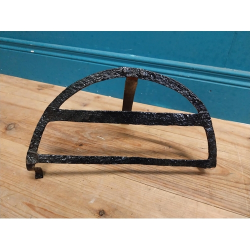 522 - 19th C. Irish wrought iron hardening stand. {22 cm H x 35 cm W x 21 cm D}.