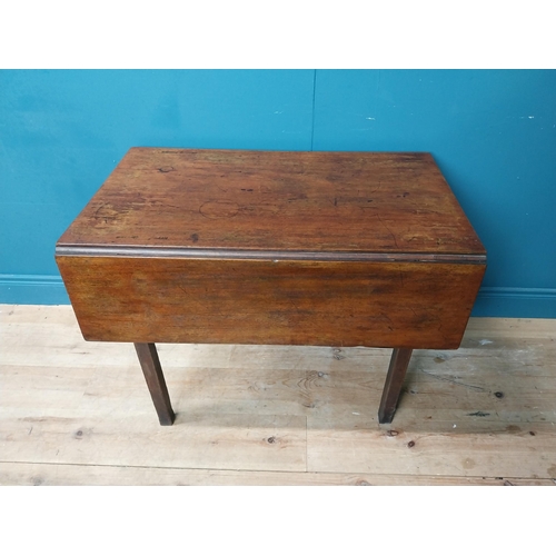 603 - Georgian mahogany drop leaf table with single drawer on square legs. {71 cm H x 91 cm W x 55 cm D}