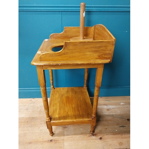 609 - 19th C. scumbled pine washstand. {89 cm H x 52 cm W x 57 cm D}.