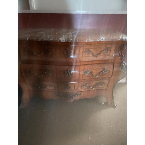 331 - 19th C. French walnut commode with marble top and ormolu mounts {85 cm H x 118 cm W x 58 cm D}.