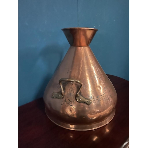 539 - Large Victorian copper measure {45 cm H x 42 cm Dia.}.