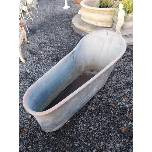 746 - Early 20th C zinc bathtub {76cm H x 170cm W x 77cm D}