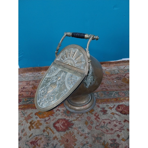 766 - Good quality Victorian brass coal scuttle {50 cm H 32 cm W 51cm D}. (NOT AVAILABLE TO VIEW IN PERSON... 