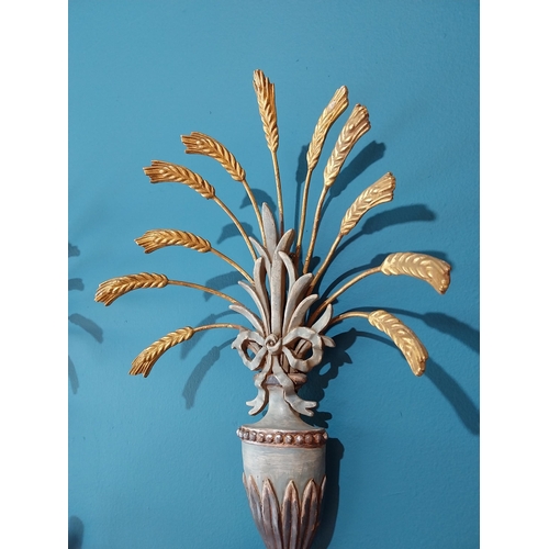 778 - Pair of exceptional quality carved wooden and gilded metal Italian wheatsheaf wall lights {72 cm H x... 