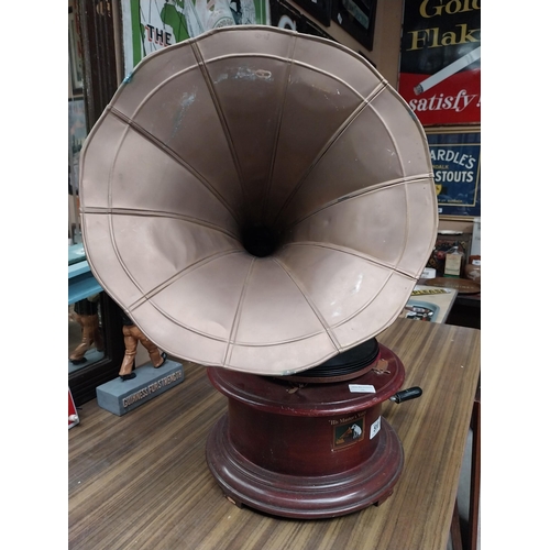 510 - His Master's Voice gramophone with brass horn. {75 cm H x 30 cm Dia.}