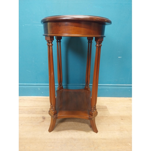 176 - Mahogany lamp table with single drawer in the frieze {70 cm H x 56 cm W x 40 cm D}.