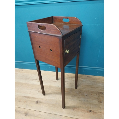 195 - 19th C. mahogany pot cupboard with single door raise on tapered legs {87 cm H x 34 cm W x 32 cm D}.