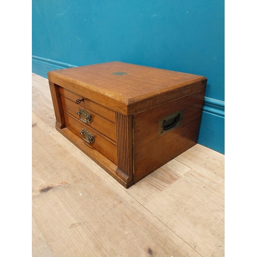 243 - Edwardian oak cased canteen of cutlery {22 cm H x 40 cm W x 29  cm D}.