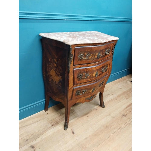 259 - 19th C. French chest of drawers with marble top and ormolou mounts raised on cabriole legs {86 cm H ... 