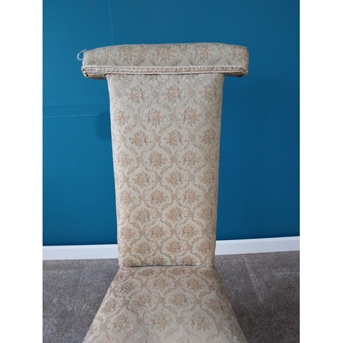 857 - Upholstered and mahogany Prie-dieu chair {109 cm H 47 cm W 48cm D}.