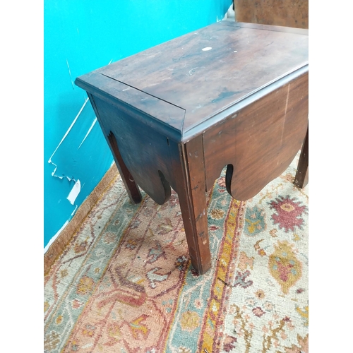 873 - Irish Georgian mahogany commode {50 cm H 56 cm W 46cm D}.