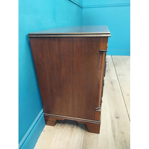 9 - Georgian mahogany chest of drawers with four graduated drawers raised on bracket feet {69 cm H x 79 ... 