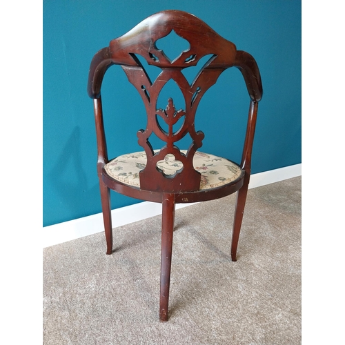 912 - Victorian mahogany side chair with upholstered tapestry seat raised on square tapered legs {84cm H x... 