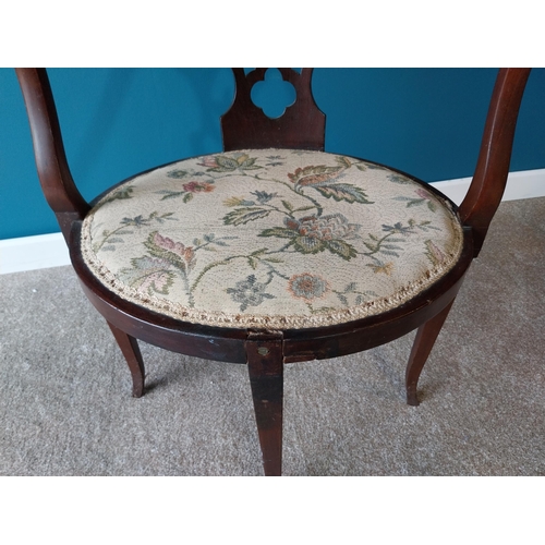 912 - Victorian mahogany side chair with upholstered tapestry seat raised on square tapered legs {84cm H x... 