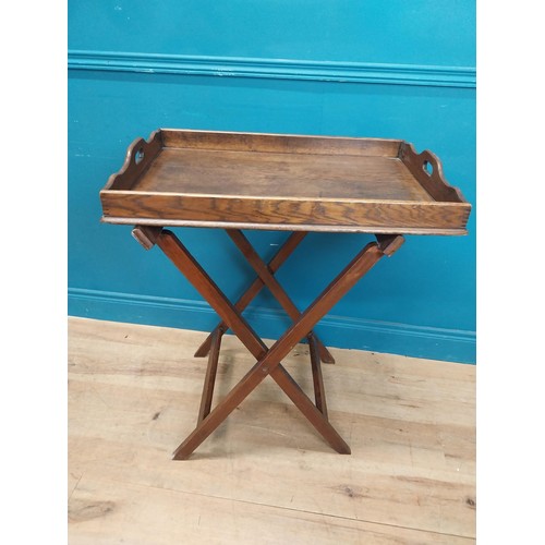 109 - 19th C. oak butlers table {87 cm H x 69 cm W x 48 cm D}.