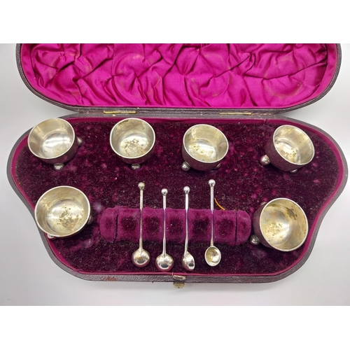 498 - Set of 6 silver plated salts with 4 spoons on presentation case