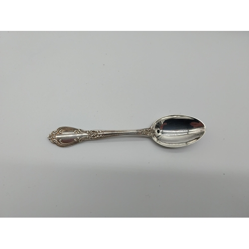 501 - Set of 10 English Teaspoons and sugar tongs Hallmarked in Birmingham 1915 194g GM&C0