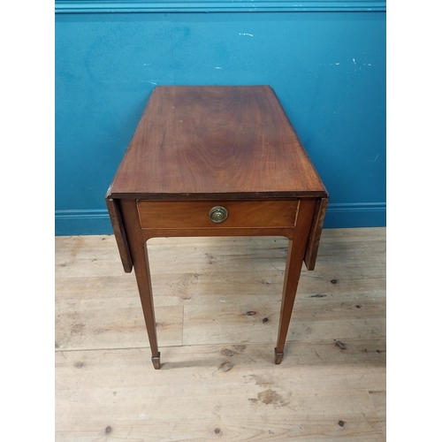 871 - Georgian mahogany drop leaf table with single drawer {73 cm H x 78 cm W x 47 cm D}.