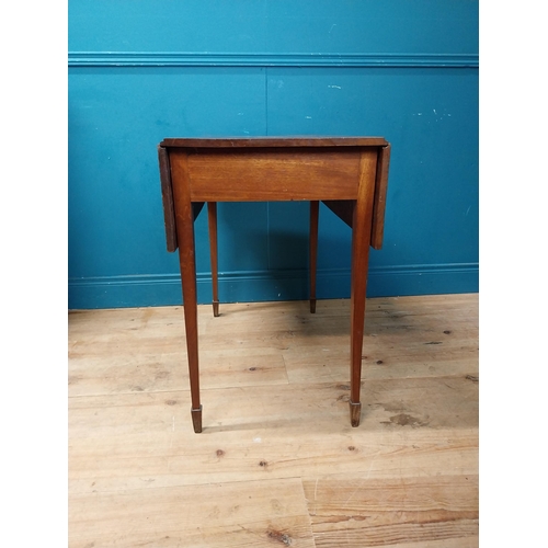 871 - Georgian mahogany drop leaf table with single drawer {73 cm H x 78 cm W x 47 cm D}.