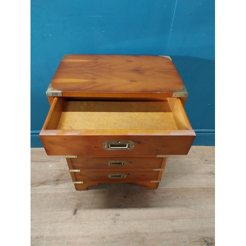 90 - Good quality 20th C. yew with chest of drawers with brass handles and five drawers raised on bracket... 