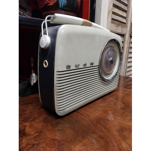 914 - Vintage Bush radio {27 cm H x 34 cm W x 10 cm D}.